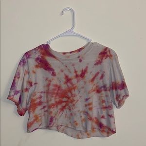 Fruit of the Loom cropped tie dye shirt